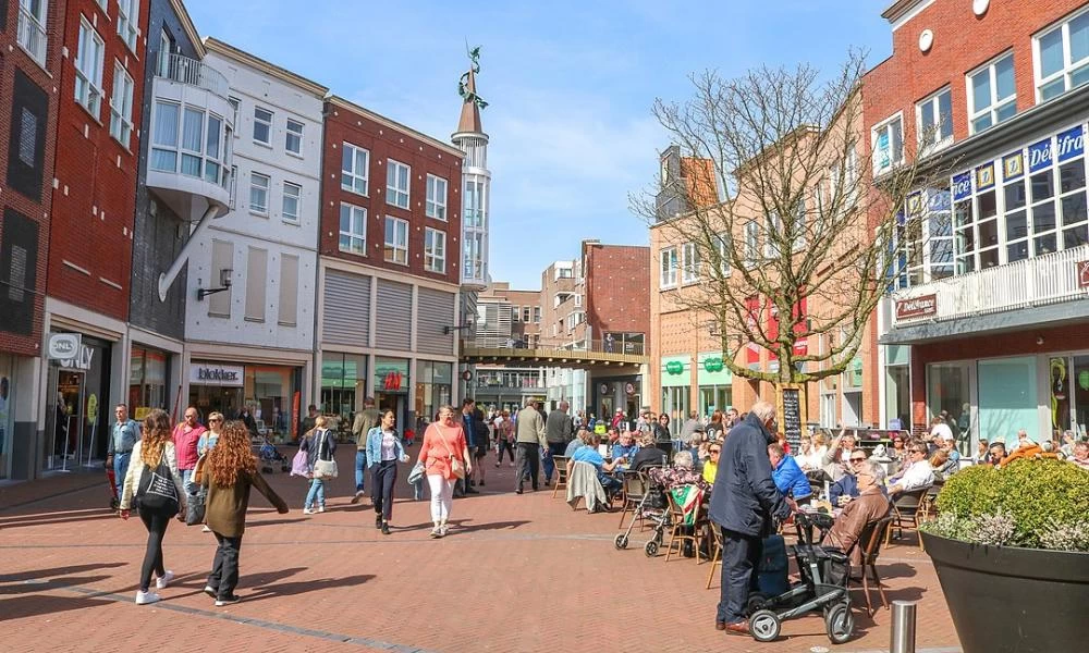 Σπικένις: Η πόλη που συγκεντρώνει όλες τις γέφυρες του ευρώ